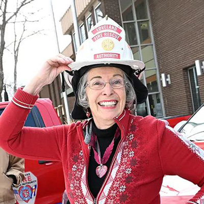 Lois Hart
